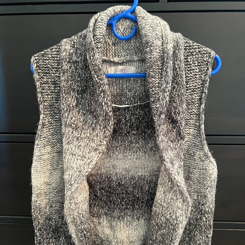 LOFT knit vest - Womens M